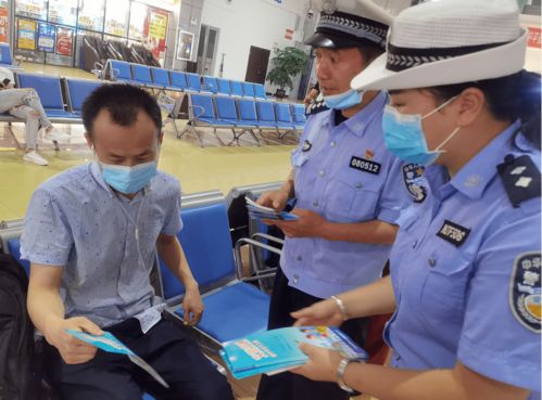 交警部門深入轄區(qū)客運(yùn)企業(yè) 開展安全生產(chǎn)月主題教育活動(dòng)